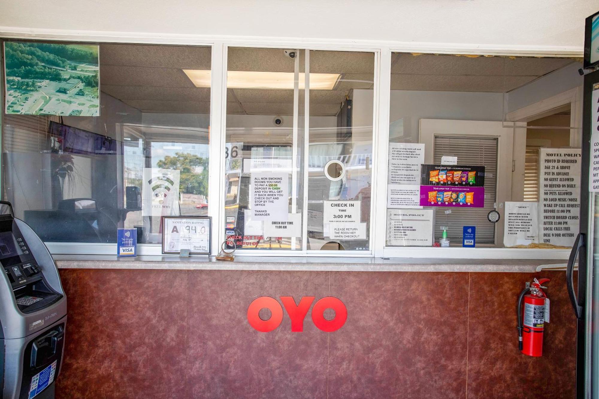 OYO Inn Kernersville Eksteriør bilde